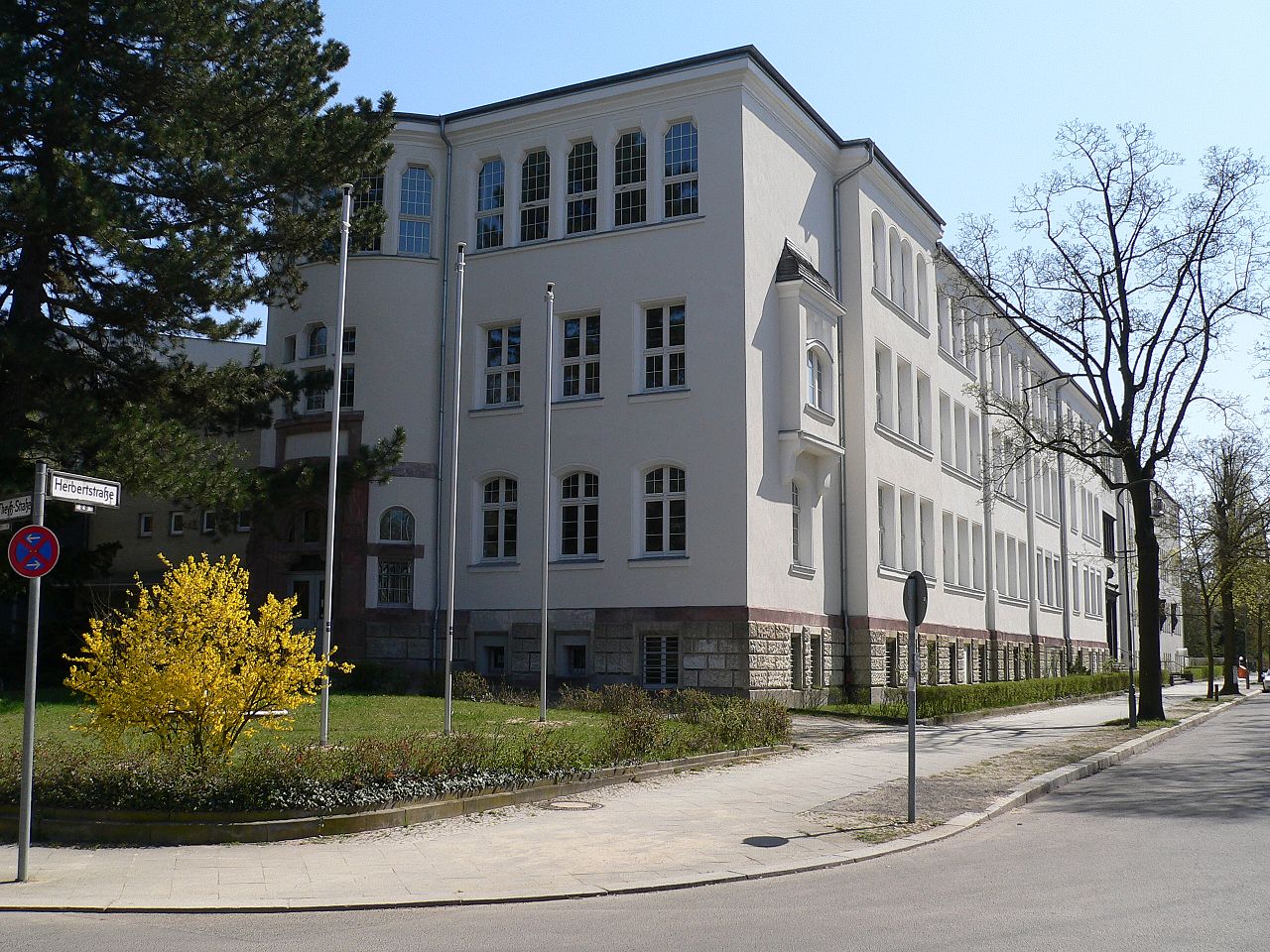 Bild Walther Rathenau Schule Berlin